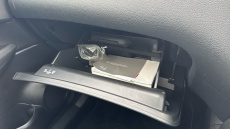 Nissan Qashqai 1.2 DiG-T N-Connecta 5dr Petrol Hatchback